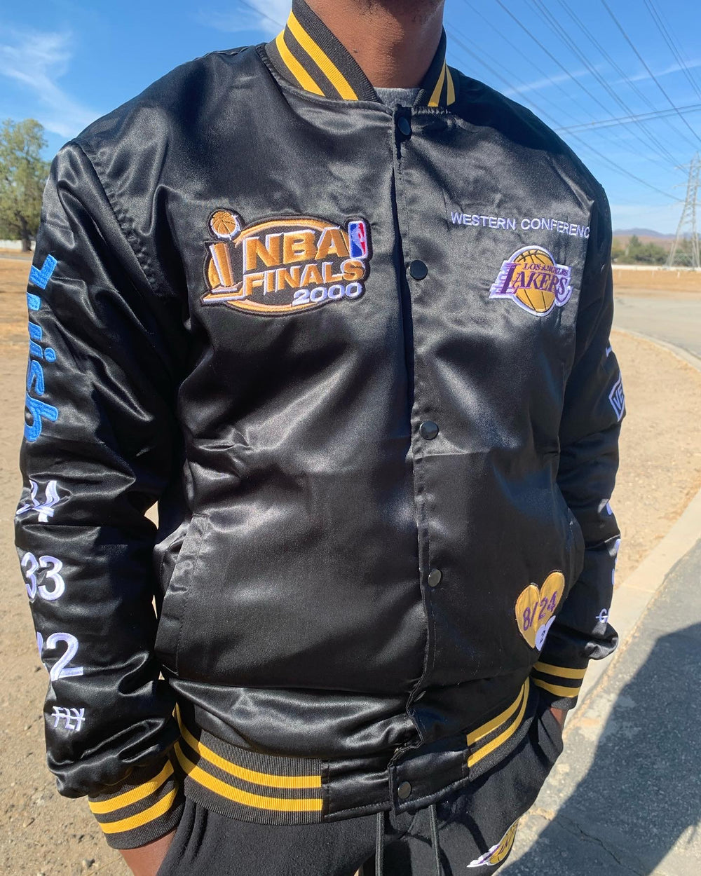 “FLY CASUAL” Lakers Championship Commemorative BOMBER JACKET (BLACK)